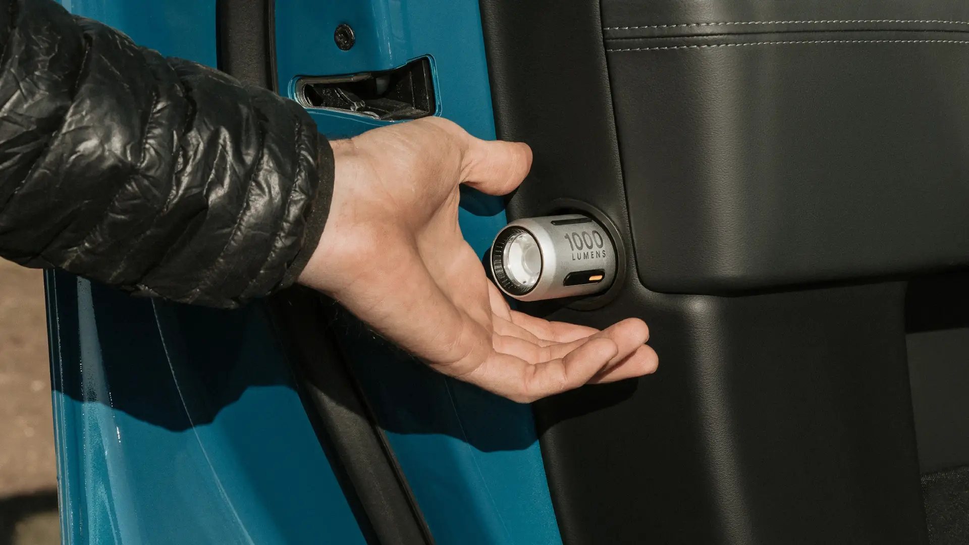 Customizing Your Rivian R1T | Options and Accessories